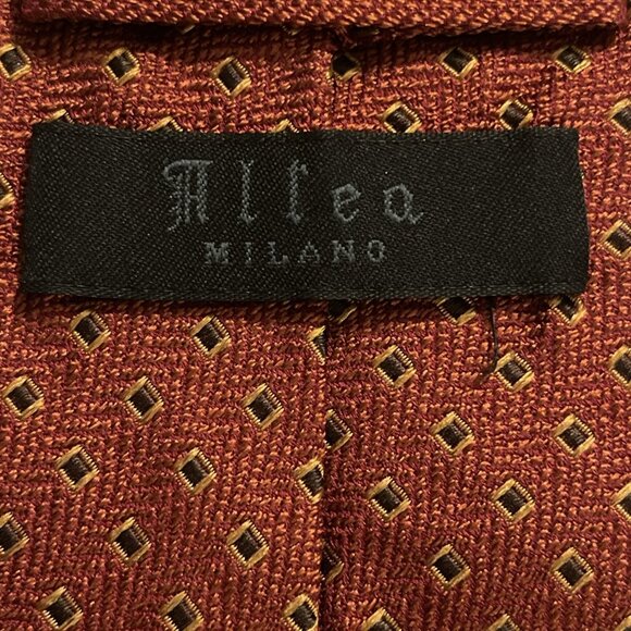 Altea MILANO 100 % Silk Necktie Hand Made In ITALY Red, Gold,‎ Black Geometric - Picture 3 of 6